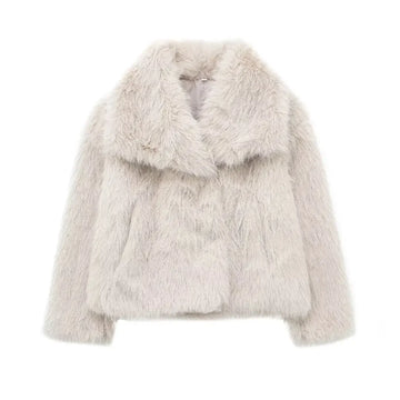 Abbraccia l'inverno con stile e comfort!